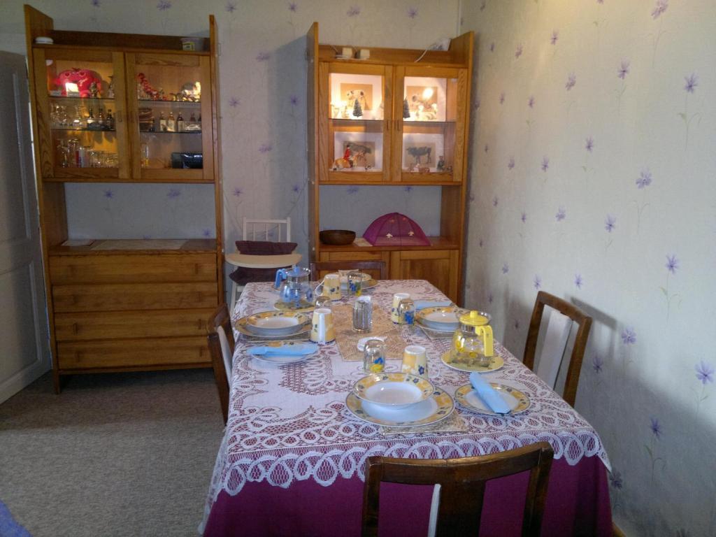 La Maison Jaune Bed and Breakfast Bouresse Eksteriør billede