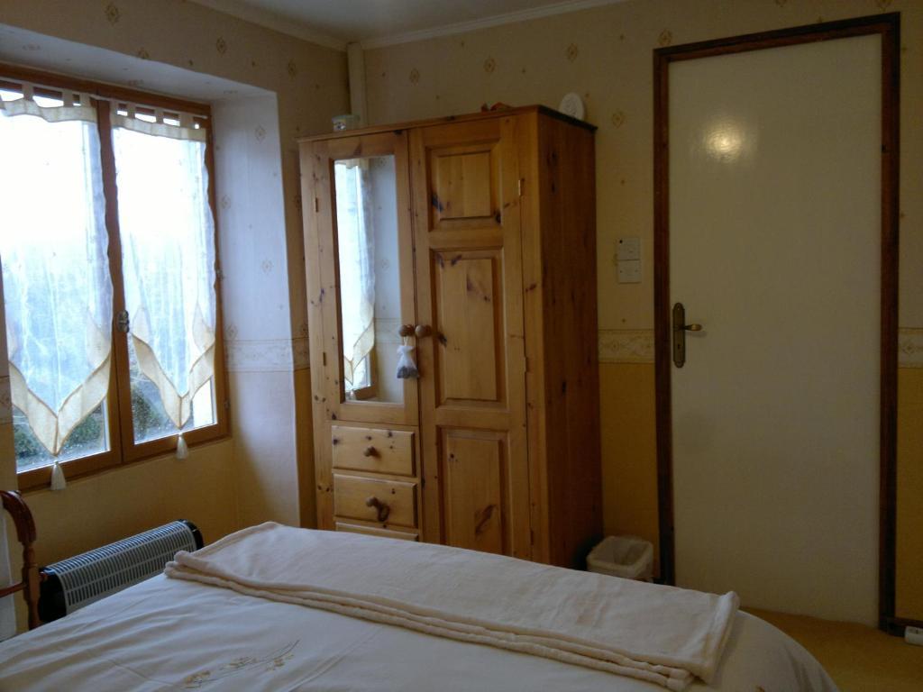 La Maison Jaune Bed and Breakfast Bouresse Eksteriør billede